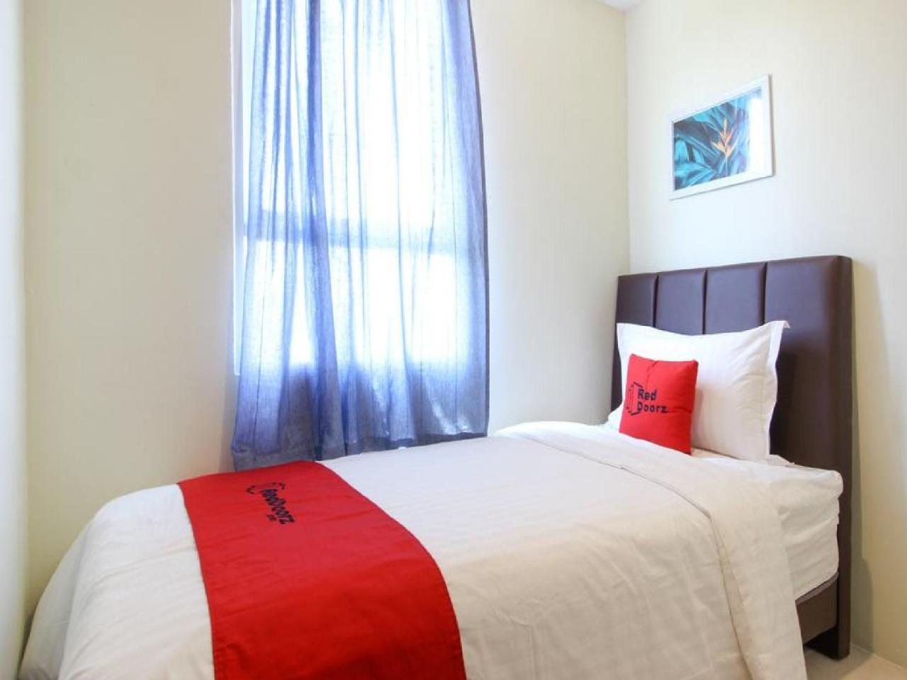 Reddoorz Apartment @ Malioboro City Adisucipto Maguwo Exteriér fotografie